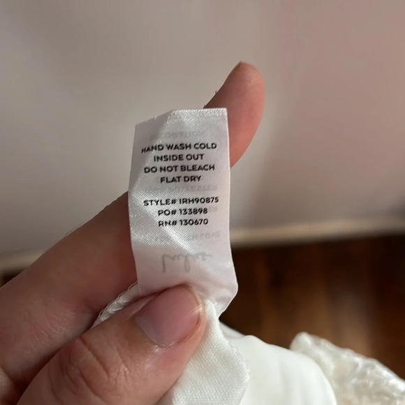 Lulus White Lace Jumpsuit Size Small - Picture 12 of 12